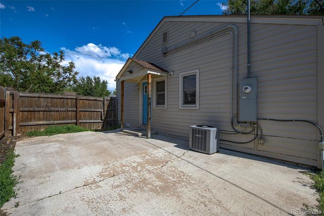 1173 Chester Street, Aurora, CO 80010