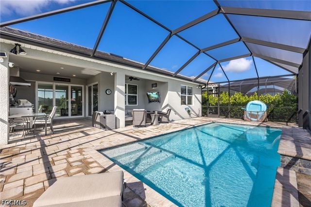 7079 Chapel Creek LN, North Fort Myers, FL 33917