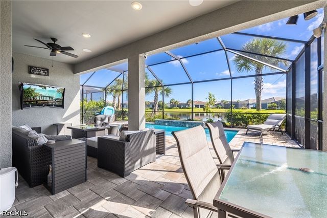 7079 Chapel Creek LN, North Fort Myers, FL 33917