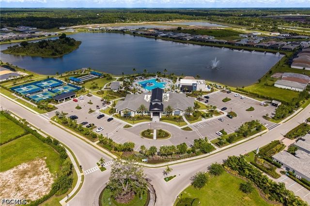 7079 Chapel Creek LN, North Fort Myers, FL 33917
