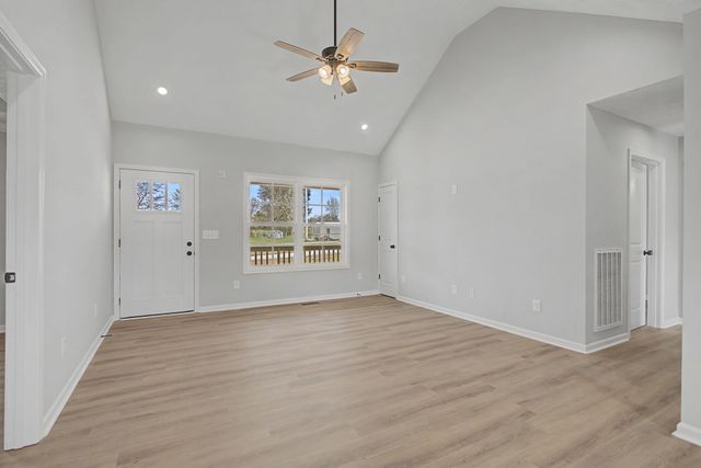 2333 Claude Fox Rd, Cornersville, TN 37047