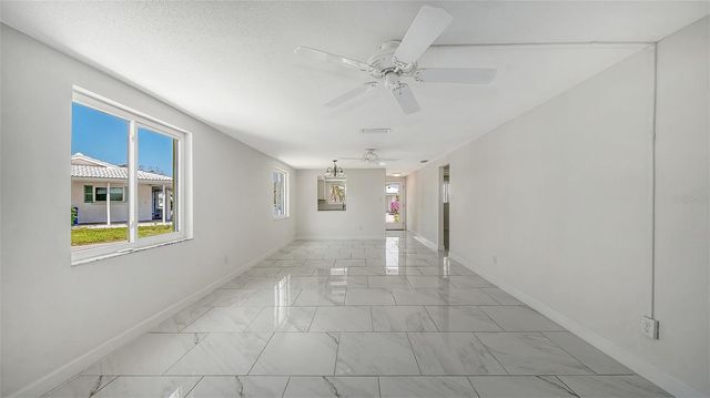 554 SPANISH DRIVE S, Longboat Key, FL 34228