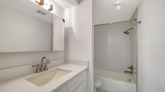 554 SPANISH DRIVE S, Longboat Key, FL 34228