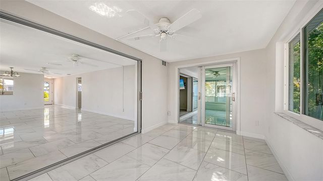 554 SPANISH DRIVE S, Longboat Key, FL 34228