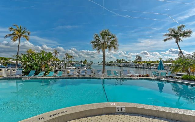 554 SPANISH DRIVE S, Longboat Key, FL 34228