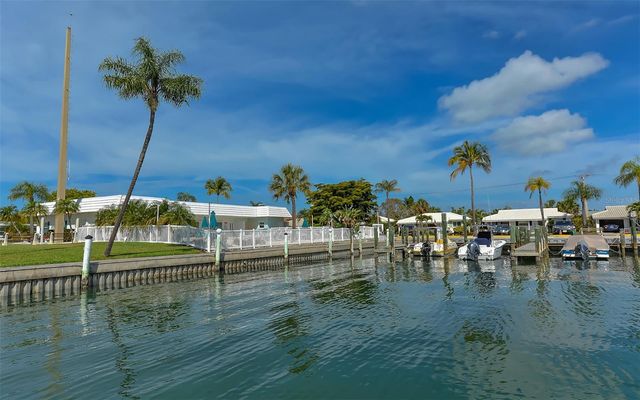 554 SPANISH DRIVE S, Longboat Key, FL 34228