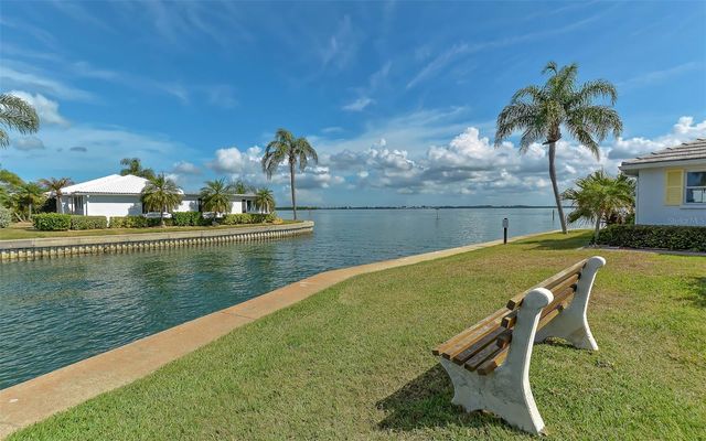 554 SPANISH DRIVE S, Longboat Key, FL 34228