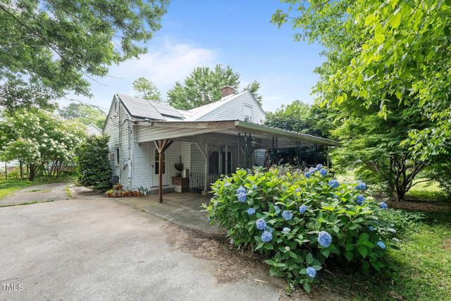 1090 S Fifth Street, Mebane, NC 27302