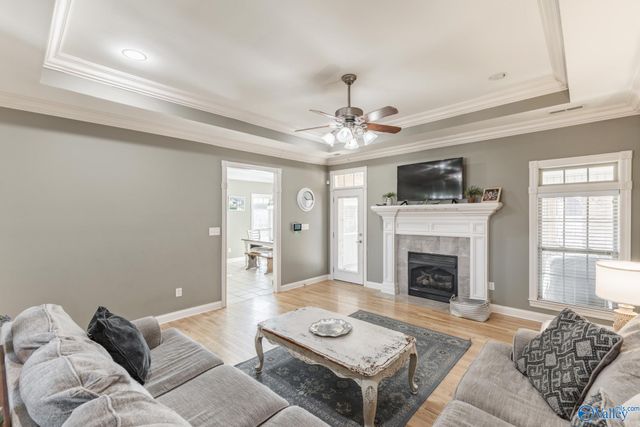 22932 Ledges Drive, Athens, AL 35613