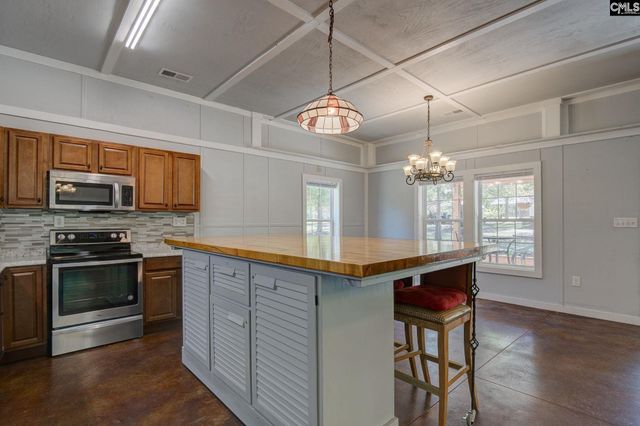 84 Butternut Lane, Camden, SC 29020