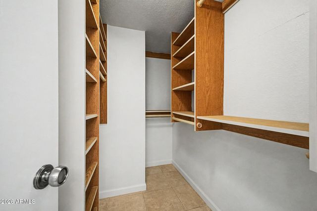 5227 N 24TH Street 201, Phoenix, AZ 85016