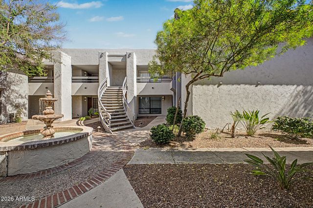 5227 N 24TH Street 201, Phoenix, AZ 85016