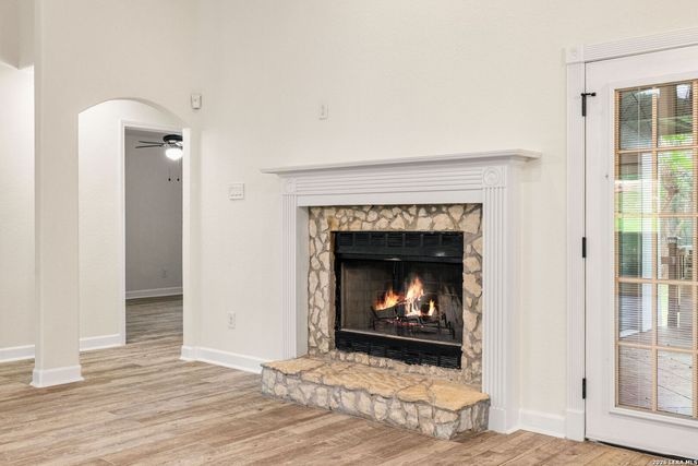 1122 Midnight, San Antonio, TX 78260