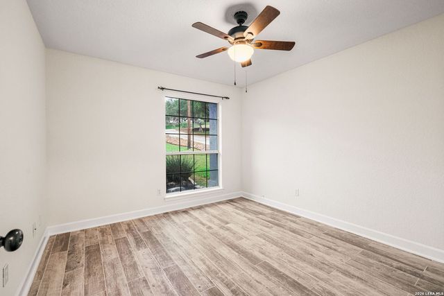 1122 Midnight, San Antonio, TX 78260
