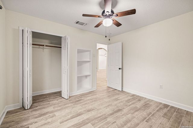 1122 Midnight, San Antonio, TX 78260