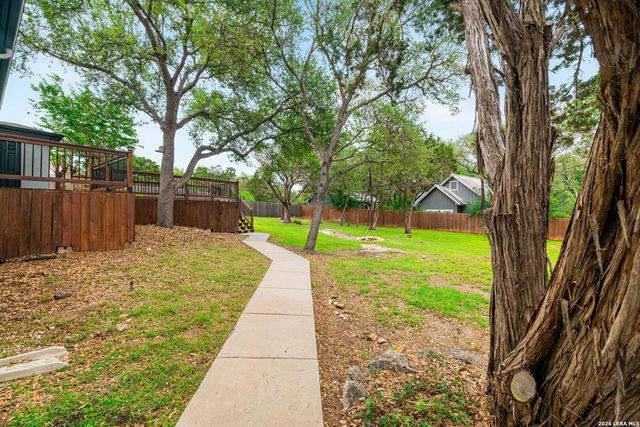 1122 Midnight, San Antonio, TX 78260