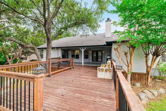 1122 Midnight, San Antonio, TX 78260