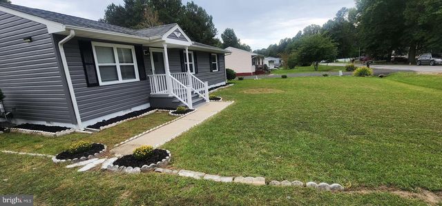 2511 EDGEWOOD DR, Ruther Glen, VA 22546