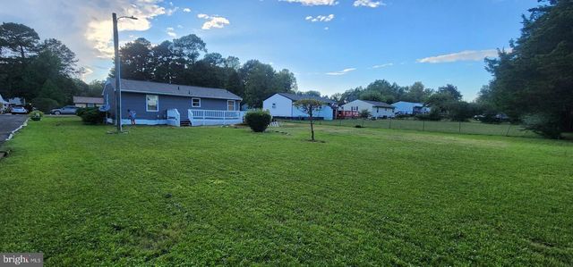 2511 EDGEWOOD DR, Ruther Glen, VA 22546