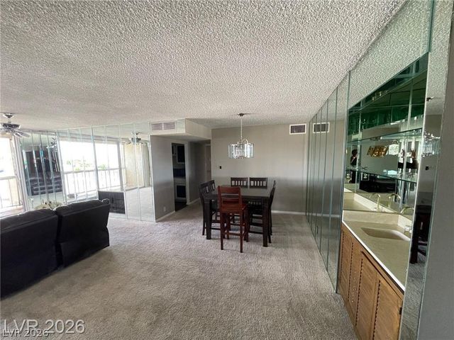 750 South Royal Crest Circle 351, Las Vegas, NV 89169