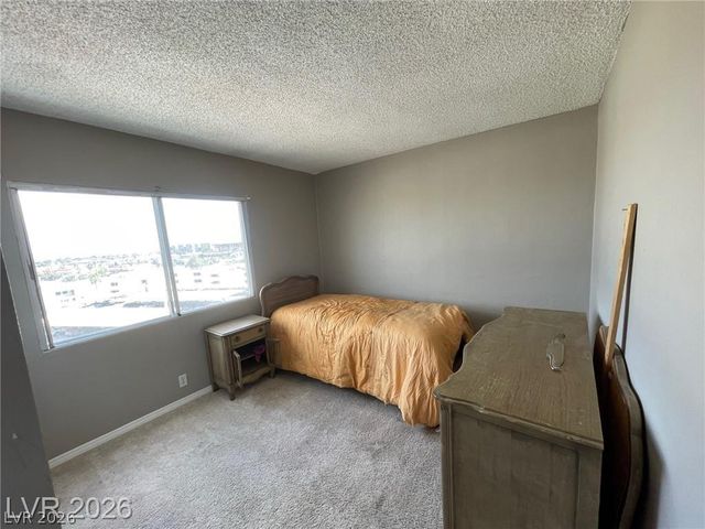 750 South Royal Crest Circle 351, Las Vegas, NV 89169