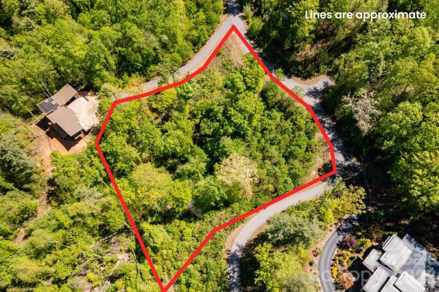 33 Bent Branch Lane, Asheville, NC 28804
