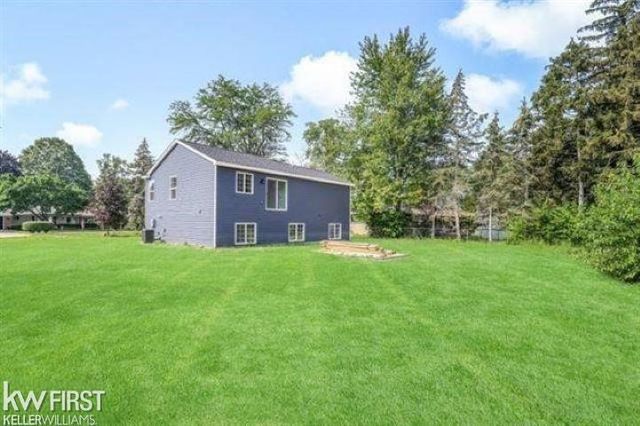 11160 Handel Lane, Davison, MI 48423