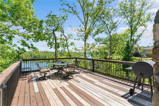 11999 Grandview Drive, Northport, AL 35475