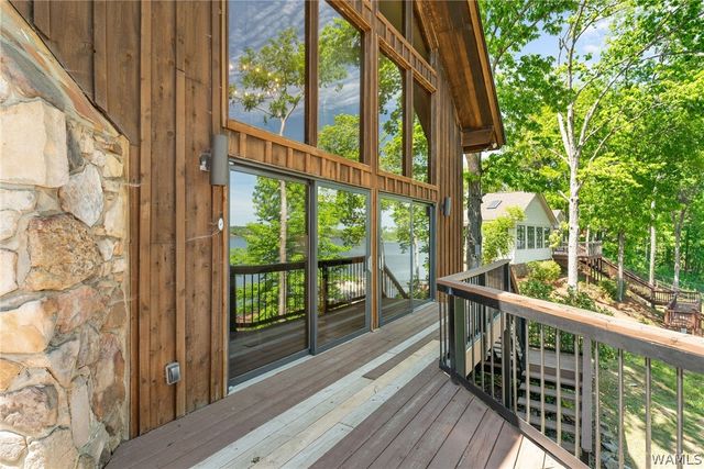 11999 Grandview Drive, Northport, AL 35475