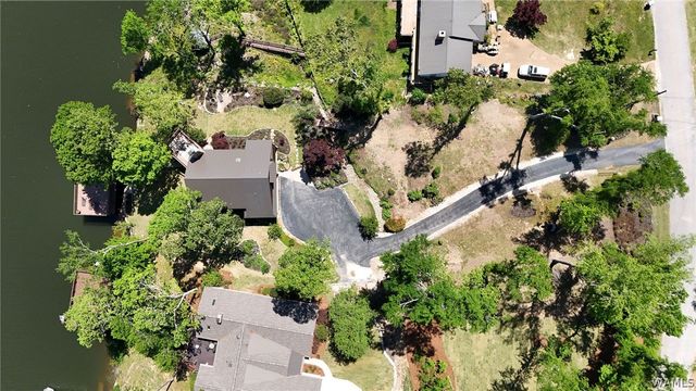 11999 Grandview Drive, Northport, AL 35475