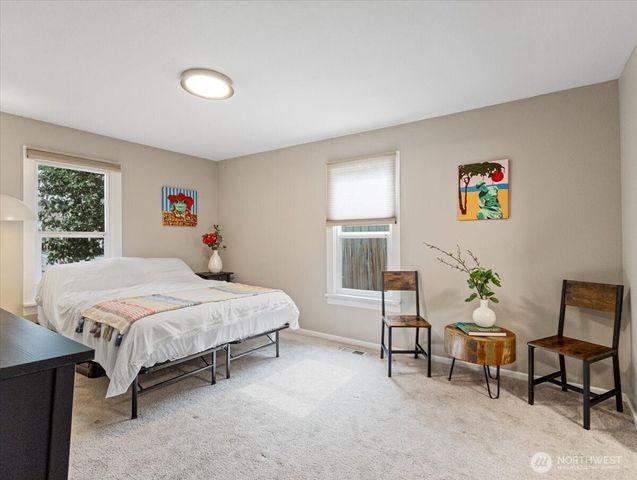 1810 Harney, Vancouver, WA 98660