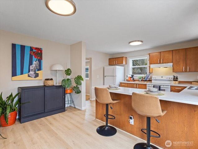 1810 Harney, Vancouver, WA 98660