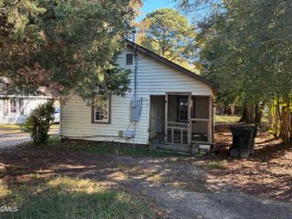 207 2nd Street, Erwin, NC 28339