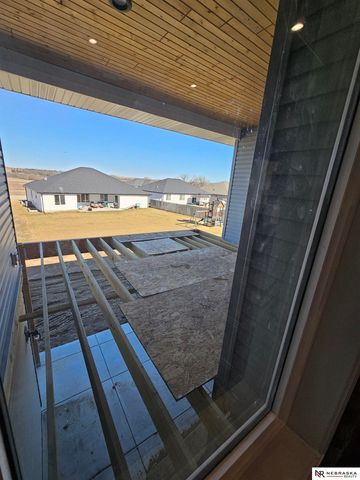 848 Dartford Lane, Lincoln, NE 68527