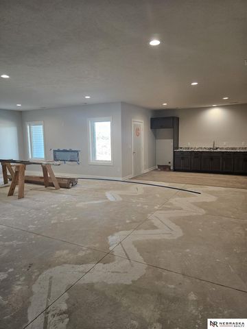 848 Dartford Lane, Lincoln, NE 68527