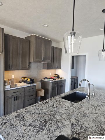 848 Dartford Lane, Lincoln, NE 68527