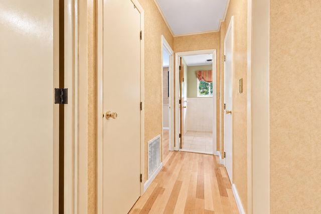 25 Bayberry Dr 3, Sharon, MA 02067