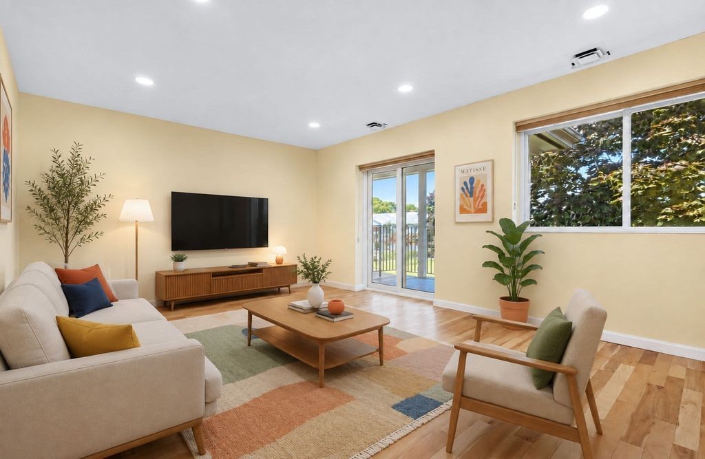 25 Bayberry Dr 3, Sharon, MA 02067