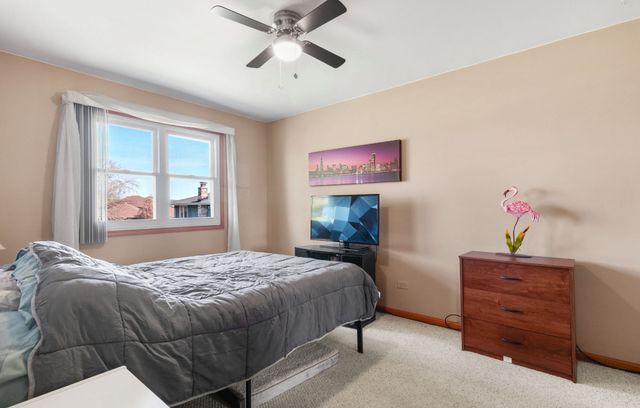 7024 Brementowne Road, Tinley Park, IL 60477