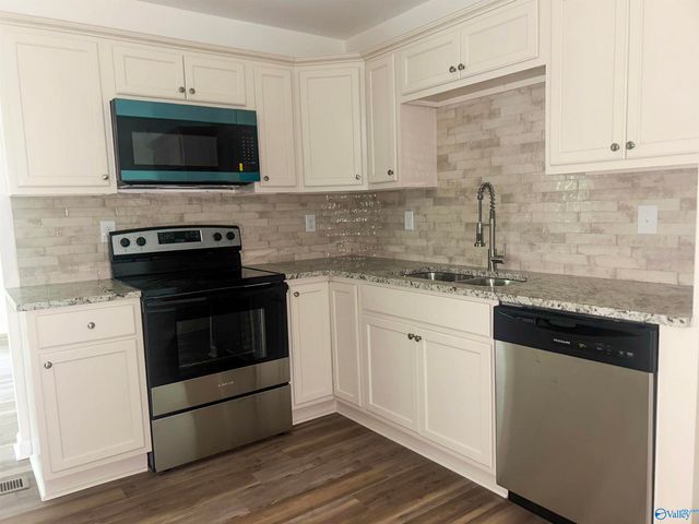 3405 SW Wilks Place, Huntsville, AL 35805