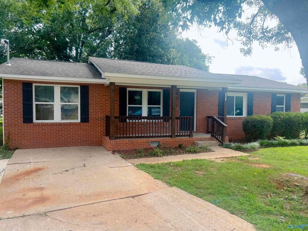 3405 SW Wilks Place, Huntsville, AL 35805