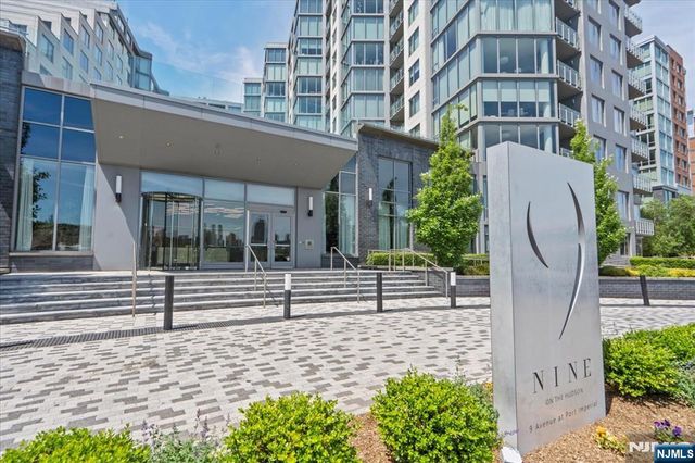 9 Ave At Port Imperial 712, West New York, NJ 07093