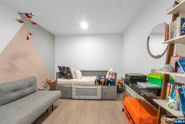9 Ave At Port Imperial 712, West New York, NJ 07093