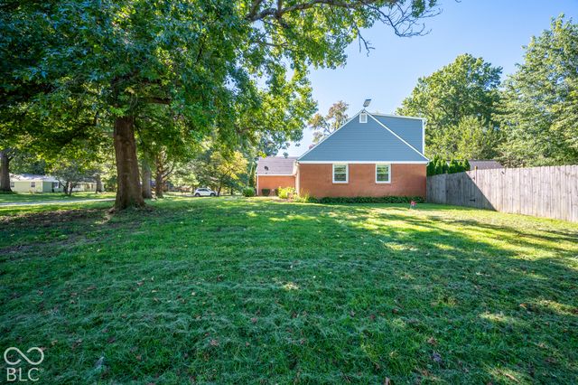 4370 Grayson Drive, Indianapolis, IN 46228