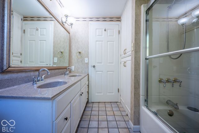 4370 Grayson Drive, Indianapolis, IN 46228