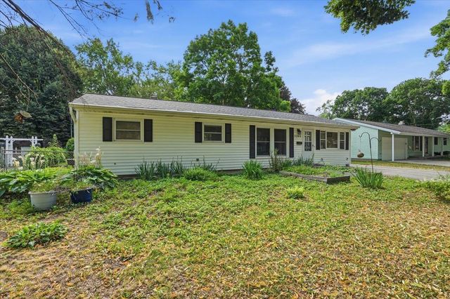 2209 Prairie Road, Madison, WI 53711