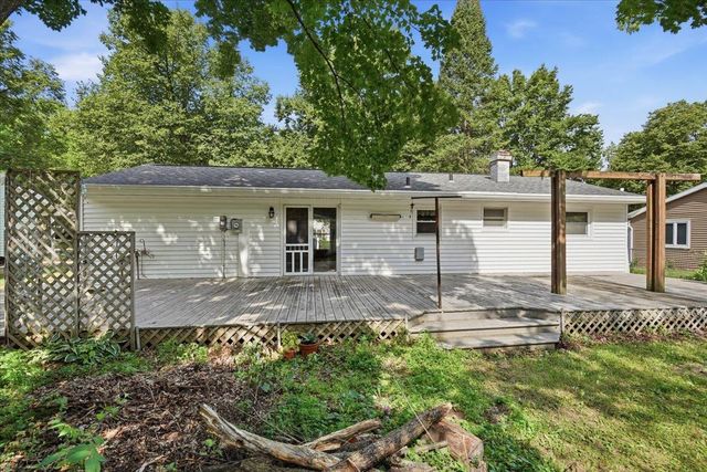 2209 Prairie Road, Madison, WI 53711