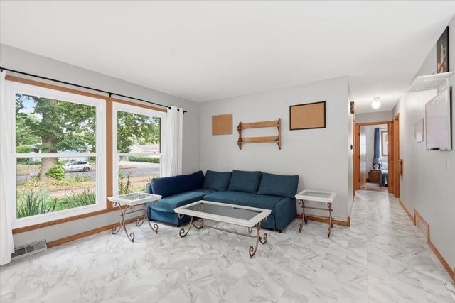 2209 Prairie Road, Madison, WI 53711