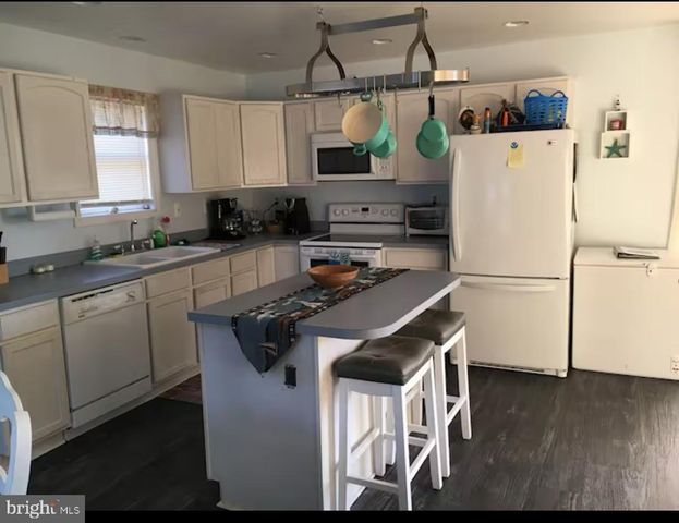 107 WYATT AVE, Frederica, DE 19946