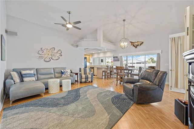 12249 Moon Shell DR, Matlacha Isles, FL 33991